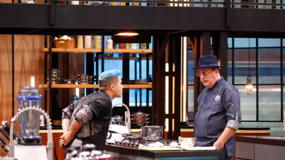 Un participante dejó su mandil esta noche