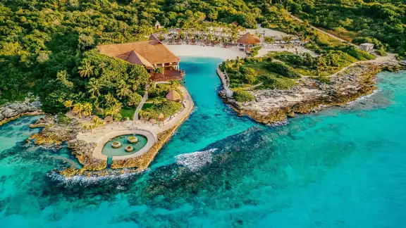 Durante la edificacipon del Hotel Occidental en la Riviera Maya, Grupo Xcaret hizo modificaciones sin dar aviso a las autoridades ambientales del país, ni solicitó nuevos permisos Durante la edificacipon del Hotel Occidental en la Riviera Maya, Grupo Xcaret hizo modificaciones sin dar aviso a las autoridades ambientales del país, ni solicitó nuevos permisos