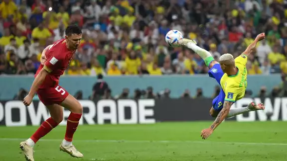 Richarlison venció a Luis Chávez en la votación por el gol más bonito del Mundial de Qatar 2022