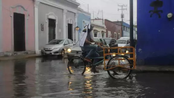 Se esperan fuertes lluvias en Yucatán durante este miércoles Se esperan fuertes lluvias en Yucatán durante este miércoles