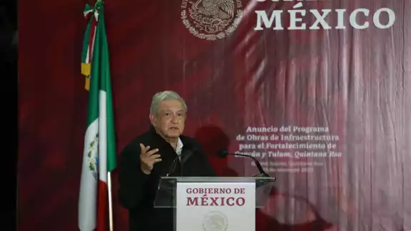 En noviembre del próximo año prevé concluir las obras de modernización del entronque al Aeropuerto Internacional de Cancún y del boulevard Luis Donaldo Colosio En noviembre del próximo año prevé concluir las obras de modernización del entronque al Aeropuerto Internacional de Cancún y del boulevard Luis Donaldo Colosio