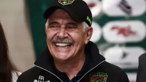 Ricardo Ferretti es considerado uno de los mejores entrenadores de la historia en el fútbol mexicano. Foto: Twitter @RafaDato2