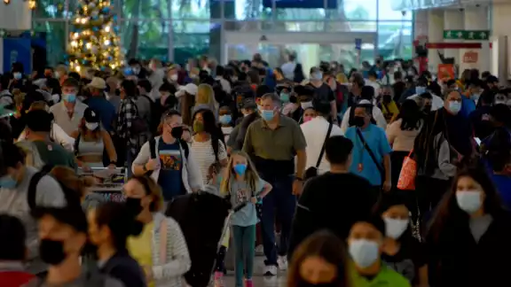 En el aeropuerto de Cancún, se alcanzaron más de 600 vuelos programados durante las vacaciones decembrinas En el aeropuerto de Cancún, se alcanzaron más de 600 vuelos programados durante las vacaciones decembrinas
