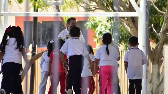Alumnos tendrán un largo fin de semana en enero Alumnos tendrán un largo fin de semana en enero