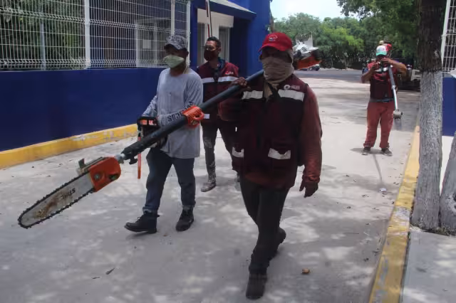 El fenómeno meteorológico se formó como Tormenta Tropical, cuya trayectoria apunta a la Península de Yucatán