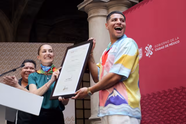 Claudia Sheinbaum anunció un concierto de Grupo Firme en el zócalo capitalino completamente gratis