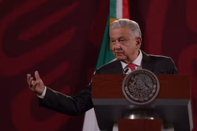 No nos detenemos en el Tren Maya, que es la obra ferroviaria más importante del mundo, que debería llenarnos de orgullo: AMLO