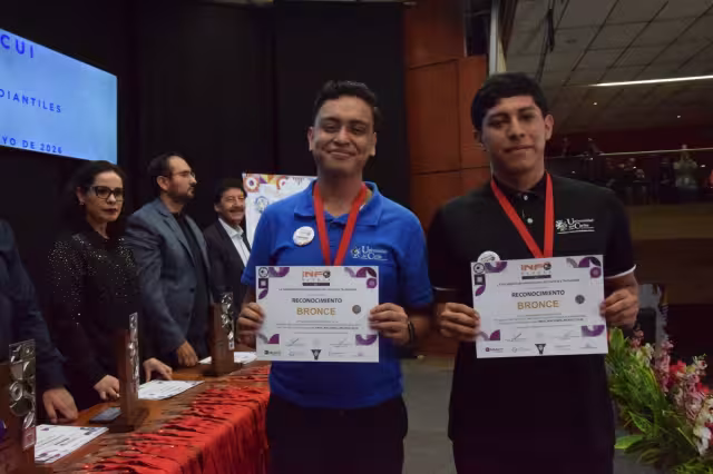 La propuesta de Karl Sánchez e Isaac Gómez sobresalió entre 217 proyectos de universidades de 23 estados del país