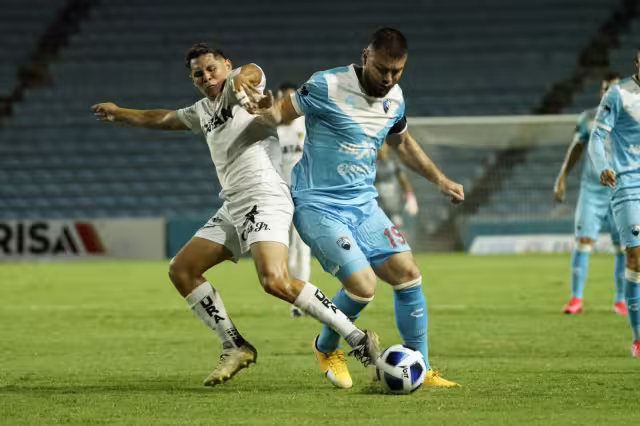 Los errores defensivos terminaron costando la derrota 3-0 a Venados FC Yucatán