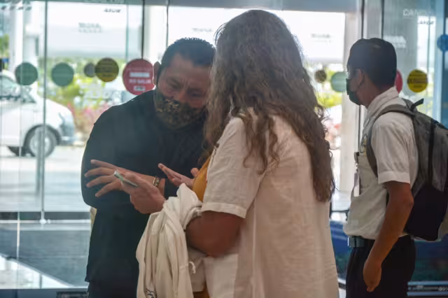 El servicio médico de la aerolínea ofrece la prueba de laboratorio, con resultados certeros