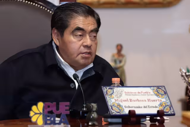 Miguel Barbosa tomó posesión como gobernador de Puebla el 1 de agosto de 2019