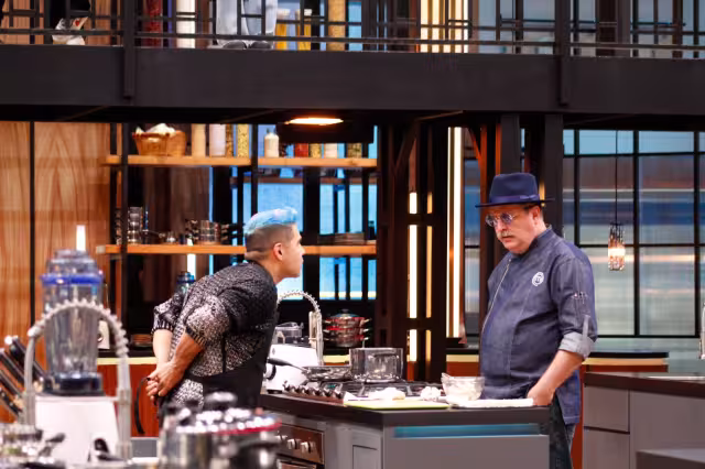 Un participante dejó su mandil esta noche