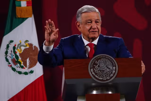 AMLO afirmó que análisis a agua no arrojaron que hubiese rastros de droga; llamó a evitar la psicosis