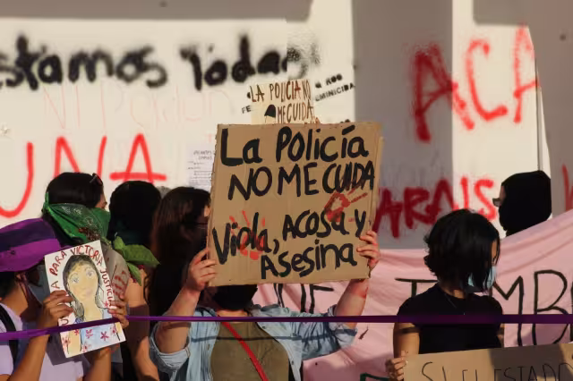 Las activistas detallaron que se necesita una mujer, profesionista, 
 competente, con formación especializada en atención a víctimas