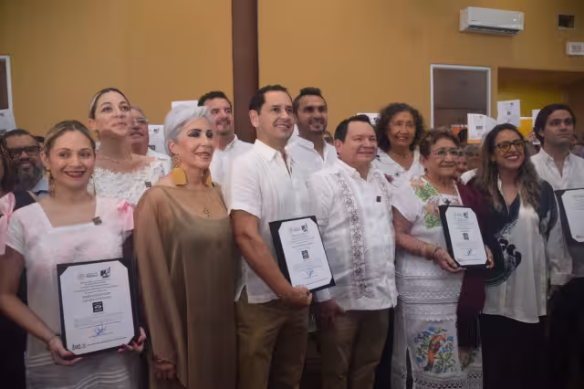 Mipymes de Yucatán reciben el distintivo “Hecho en México” por su calidad e innovación