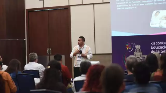 La minimización de la mujer es un problema muy arraigado, declaró Juan Manuel Canto González