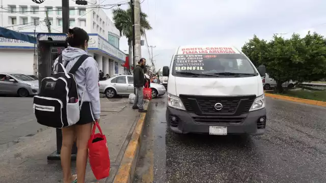 Hay proyectos como un metrobús para cubrir la demanda de servicio