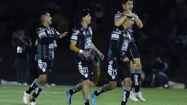 Pachuca registra tres triunfos, el mismo número de empates y una derrota durante la Liga MX