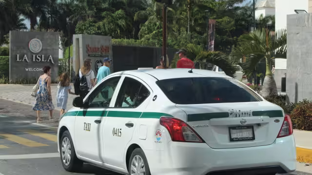 Los cancunenses ya están hartos de los abusos de los transportistas y que las autoridades no les pongan un freno