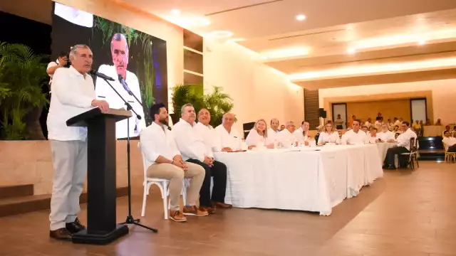 El secretario de Gobernación, Adán Augusto López Hernández, vino a Mérida a refrendar, en una frase, el mensaje del presidente Andrés Manuel López Obrador.