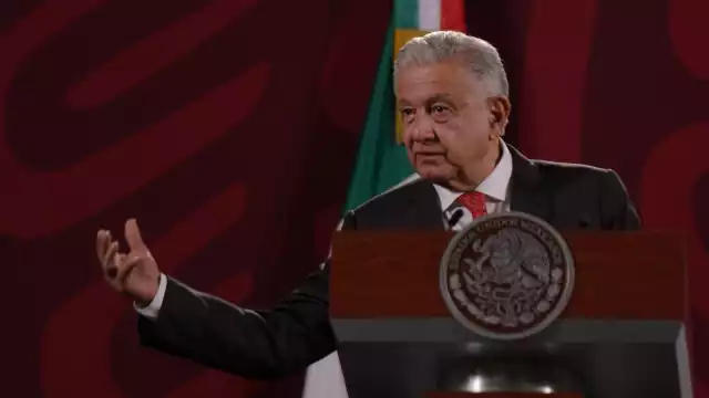 No nos detenemos en el Tren Maya, que es la obra ferroviaria más importante del mundo, que debería llenarnos de orgullo: AMLO