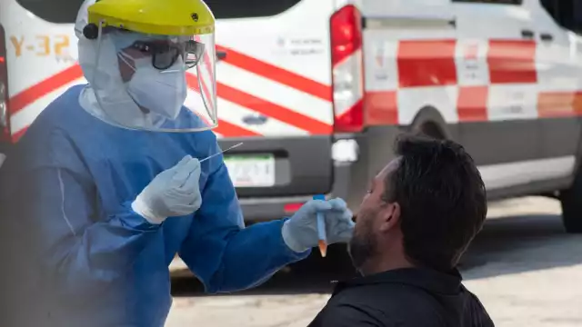 Según el reporte técnico, con corte hasta el mediodía de hoy, 1 mil 731 pacientes se encontraban en aislamiento social