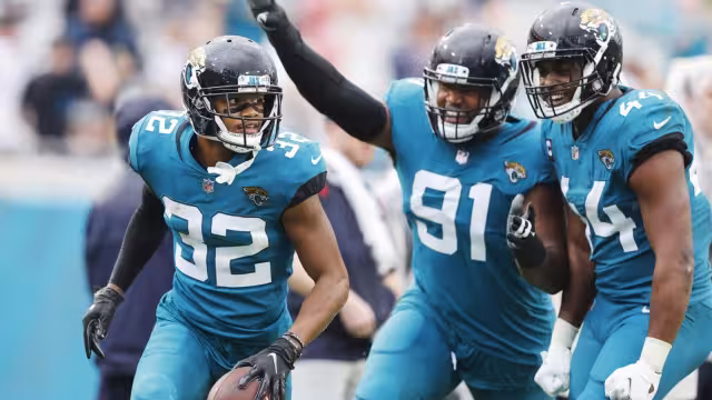 Jaguares remontó de un 17-0 para ganar 20 a 27 a Raiders
