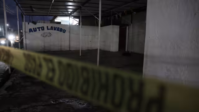 Al parecer, murió de causas naturales en el predio abandonado