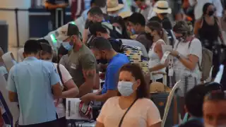 En el caso de las llegadas, 131 de ellas son vuelos internacionales y 83 son rutas nacionales