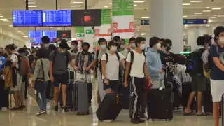 Estudiantes peruanos se despiden de Cancún tras viaje de prácticas profesionales