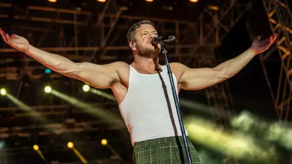 Imagine Dragons interpretó sus más grandes éxitos en la Feria de las Fresas en Irapuato