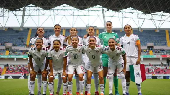 Las seleccionadas mexicanas para el Mundial de Futbol Femenil Sub-20 indicaron que reforzarán sus entrenamientos para los siguientes torneos Las seleccionadas mexicanas para el Mundial de Futbol Femenil Sub-20 indicaron que reforzarán sus entrenamientos para los siguientes torneos