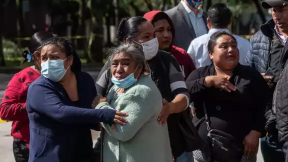 Familiares de Gabriela Gómez, quien falleció en el atentado contra Harfuch Familiares de Gabriela Gómez, quien falleció en el atentado contra Harfuch
