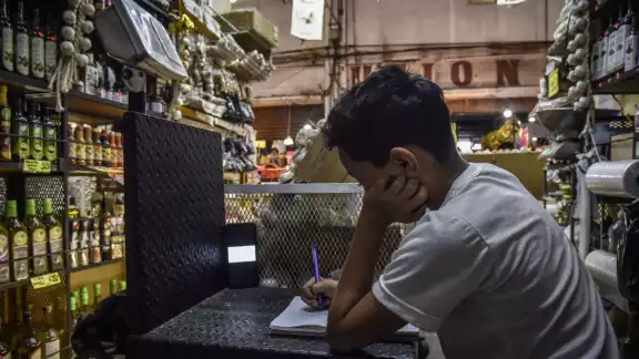 Fueron 17 meses lo que los alumnos pasaron con clases en línea en Quintana Roo y no todos podían seguirlas, indicó la SEQ