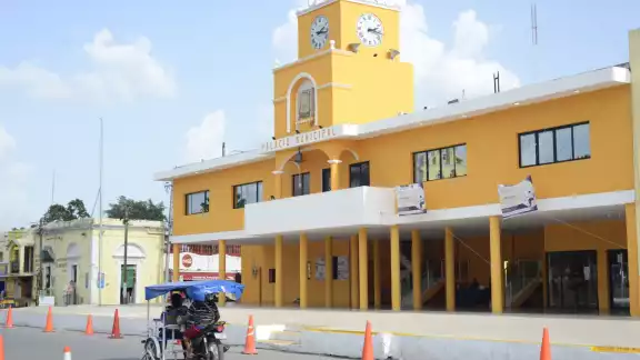 Encuentran en la administración actual de Kanasín más familiares del Alcalde con cargos de primer nivel Encuentran en la administración actual de Kanasín más familiares del Alcalde con cargos de primer nivel