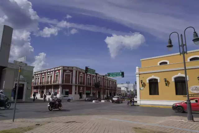 Una circulación anticiclónica mantiene condiciones de tiempo estable en el estado de Campeche.