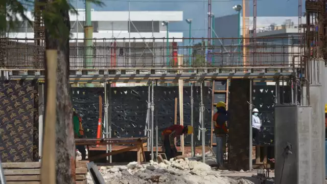 El Estadio de Beisbol 'Beto Ávila' de Cancún debe entregarse en marzo del 2022, según lo establecido por la Sedatu