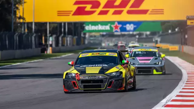 Esteban Roche Rivero compitió antes del GP de México en la categoría TCR y acabó en sexto lugar.