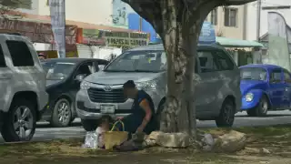 Hijas de padres adictos rescatadas en Cancún, en riesgo de regresar con ellos