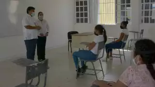 Actualmente el regreso a clases fue de manera virtual, y se mantendrá hasta el 14 de enero, indicó la SEQ