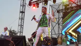 Emir Pavón lidera la banda Cañaveral presente en el Carnaval de Mérida