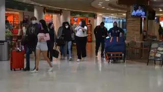 Lamentan que en el aeropuerto de la CDMX no haya una tienda para adquirirlos