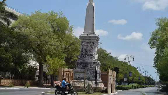 Rescate de monumentos en Mérida costará medio millón de pesos Rescate de monumentos en Mérida costará medio millón de pesos