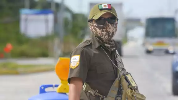 Los agentes de migración fueron privados de su libertad Los agentes de migración fueron privados de su libertad