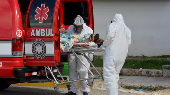 La velocidad de crecimiento de casos para la zona sur es de 0.10 y de 0.05 para la zona norte La velocidad de crecimiento de casos para la zona sur es de 0.10 y de 0.05 para la zona norte