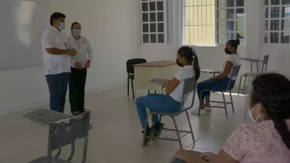 Actualmente el regreso a clases fue de manera virtual, y se mantendrá hasta el 14 de enero, indicó la SEQ