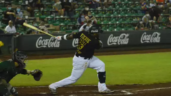 Desde el 2018, Drake dejó de depositarles a las personas involucradas lo que generó una gran molestia