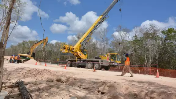 Investigadores se cuestionan sobre el avance del Tramo 4, mismo que está muy avanzado Investigadores se cuestionan sobre el avance del Tramo 4, mismo que está muy avanzado
