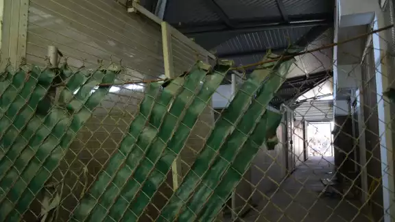 Es una obra que ha quedado en el abandono y las autoridades dicen que no hay presupuesto para habilitarla. Es una obra que ha quedado en el abandono y las autoridades dicen que no hay presupuesto para habilitarla.