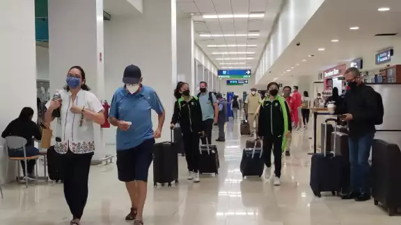 Varios vuelos fueron retrasados este miércoles Varios vuelos fueron retrasados este miércoles